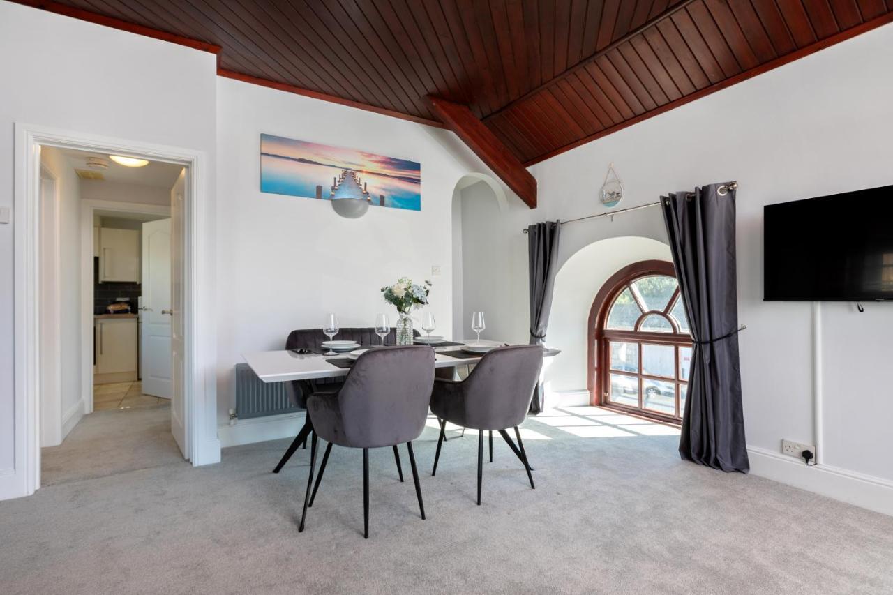 Cozy Cove Chapel Apartment *